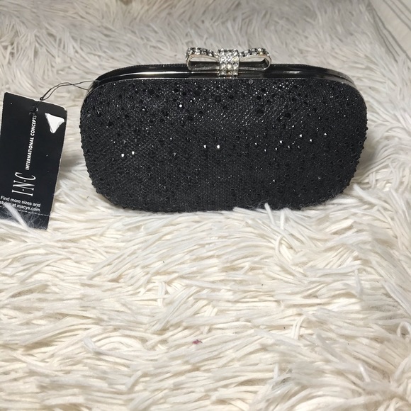 Woman’s Purse - Picture 3 of 4